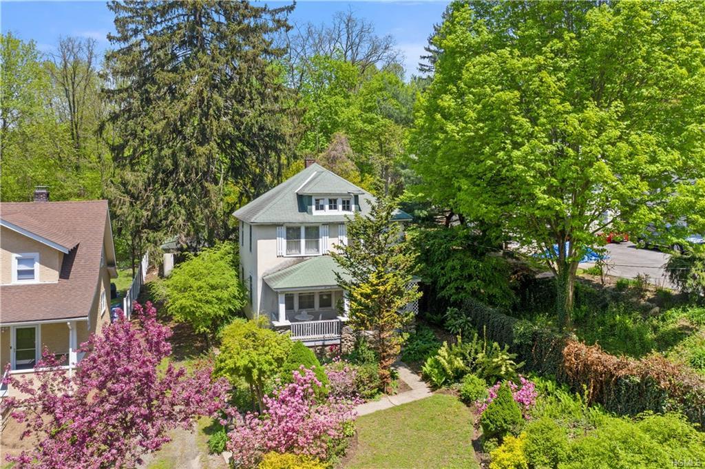 57 Bischoff Avenue - Photo 1
