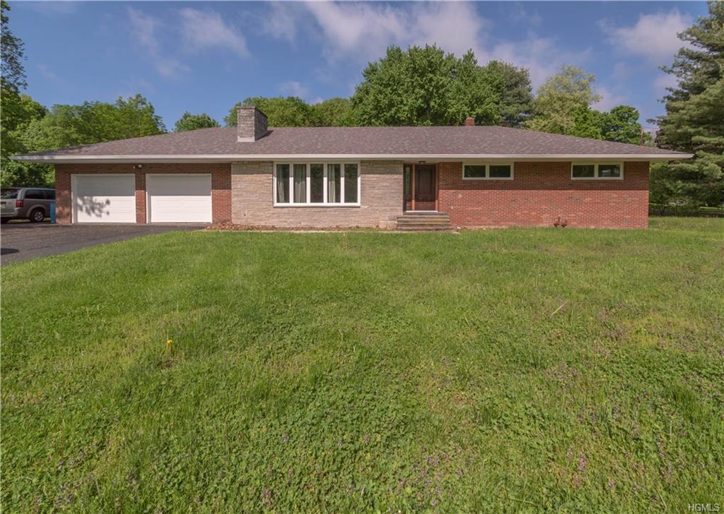2 Washburn Drive - Photo 1