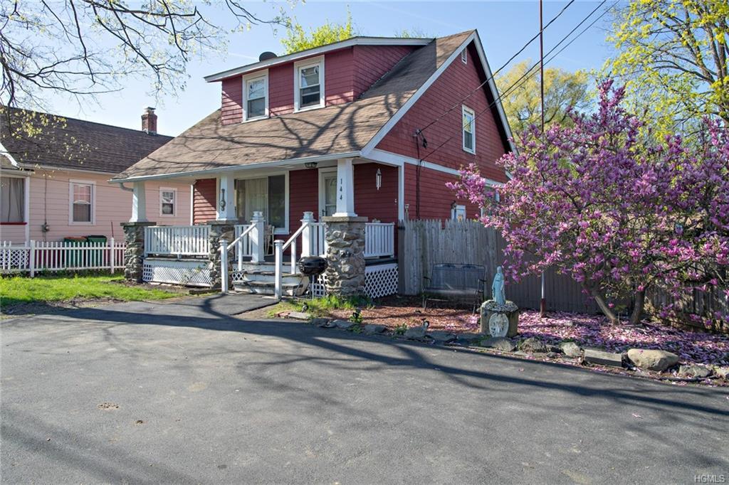 144 Manchester Road - Photo 1