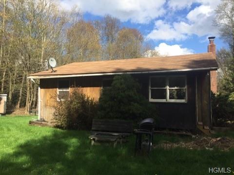 48 Pioneer Road - Photo 1