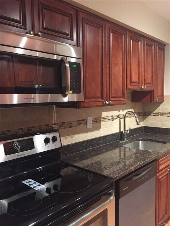 302 Piermont Avenue - Photo 1