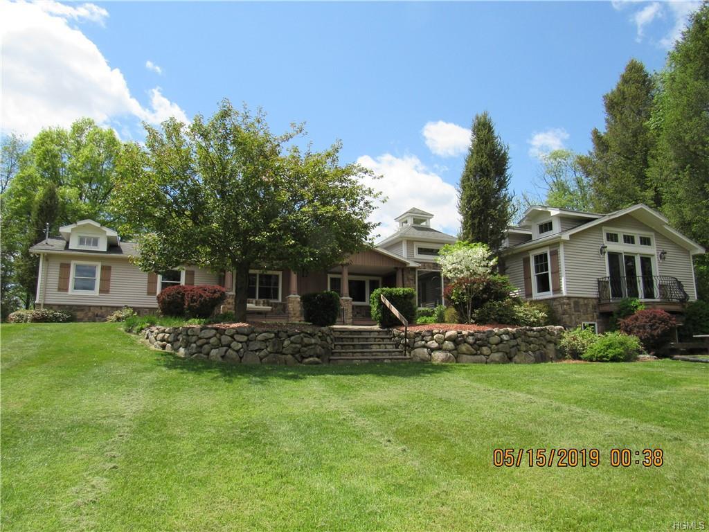 1052 Craigville Road - Photo 1