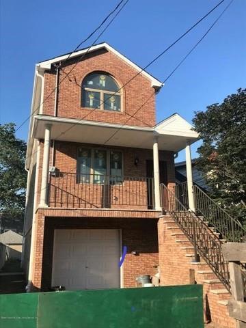 77 Goodall Street - Photo 1
