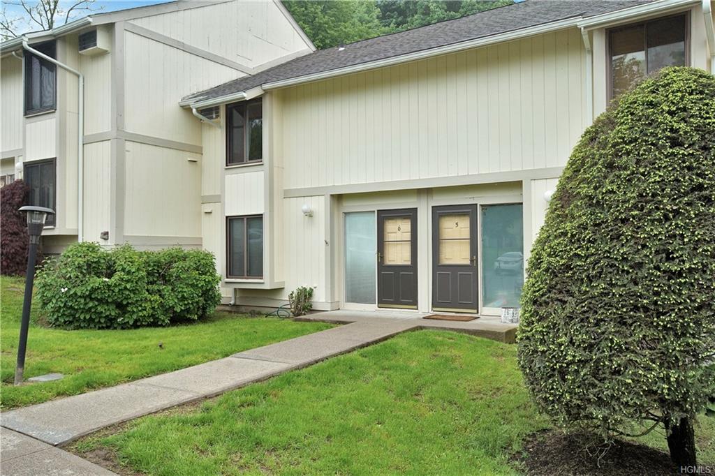 6 Hammond Plaza - Photo 1