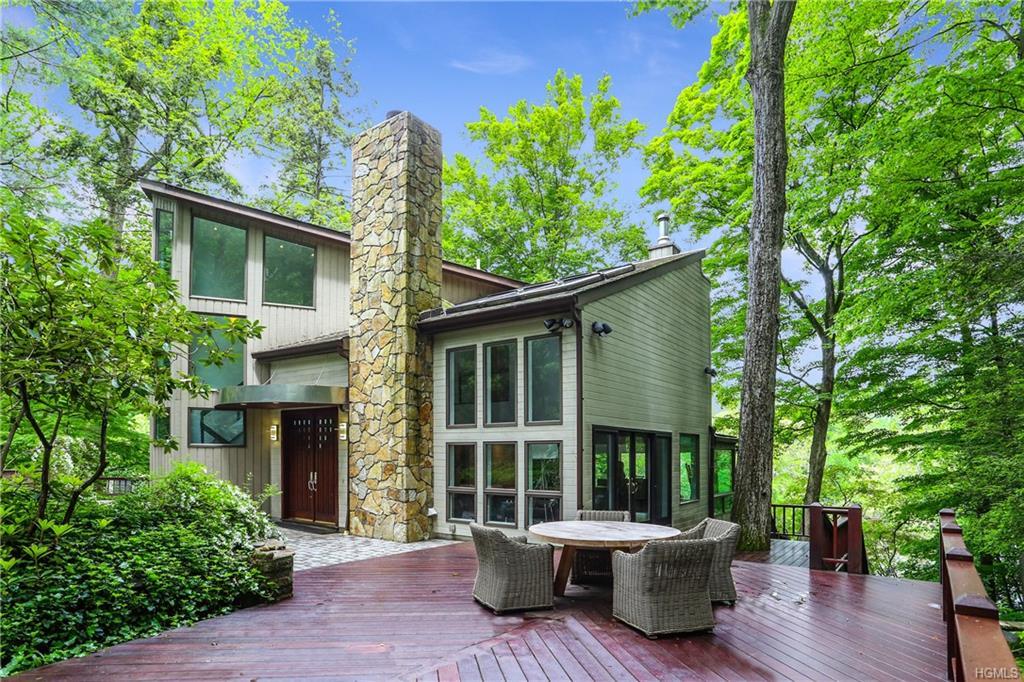 1011 Quaker Bridge Road - Photo 1