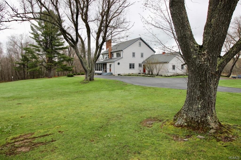 585 Middlefield Road - Photo 1