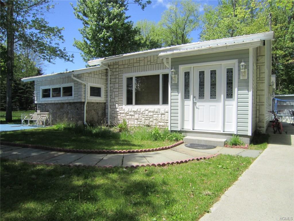21 Richards Avenue - Photo 1