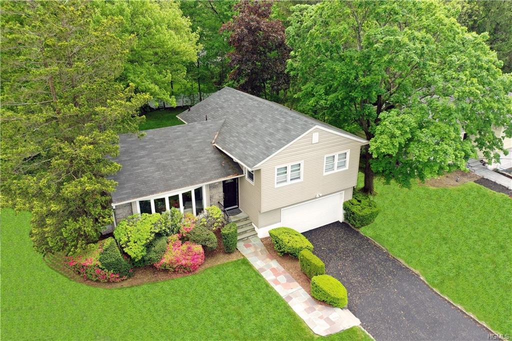 111 Rogers Drive - Photo 1
