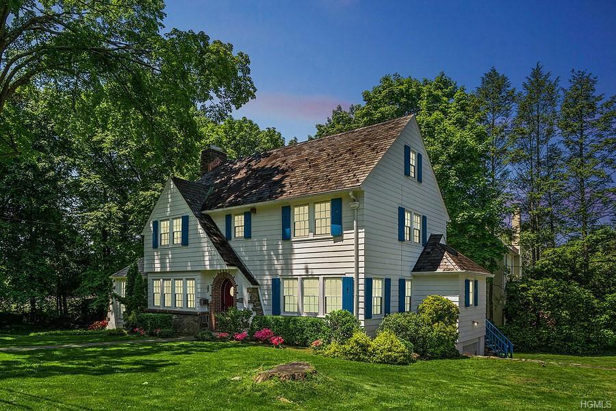11 Montrose Road - Photo 1