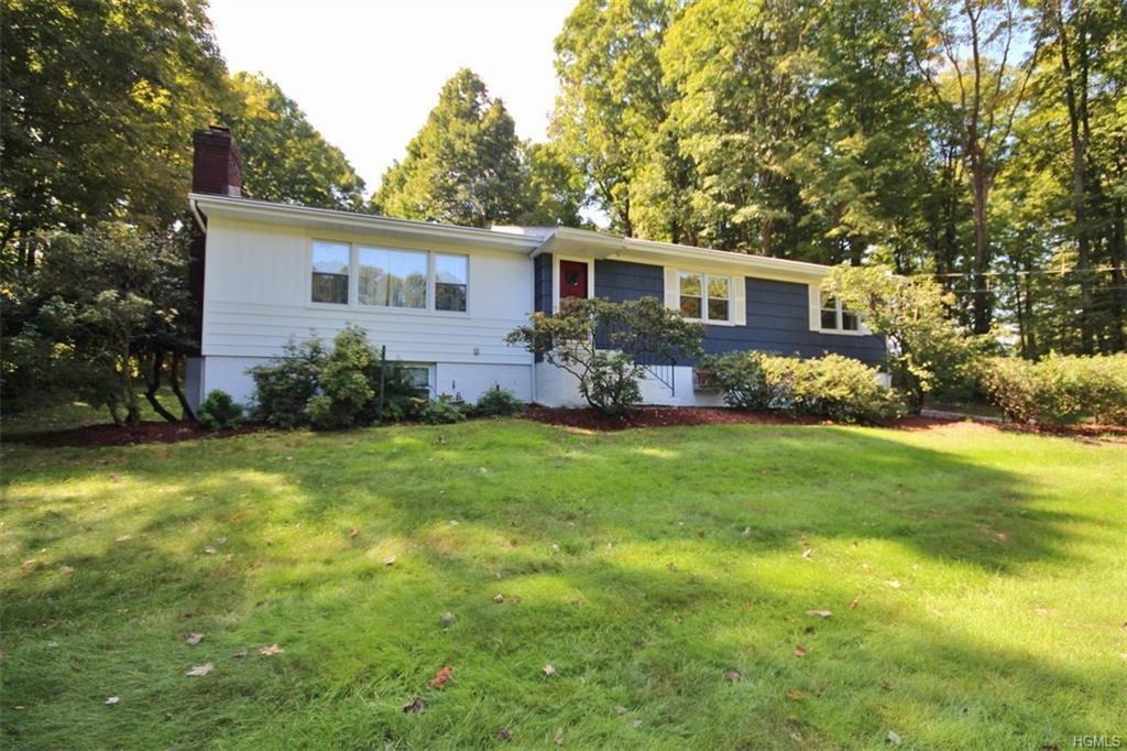6 Ichabod Lane - Photo 1
