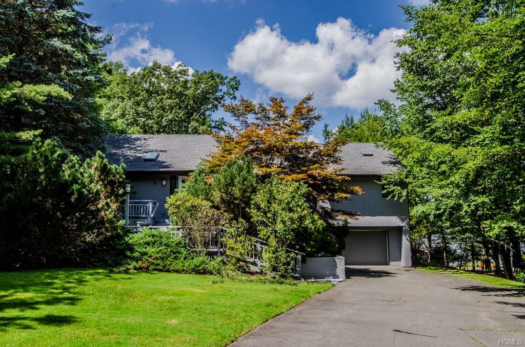 9 Scarborough Circle - Photo 1
