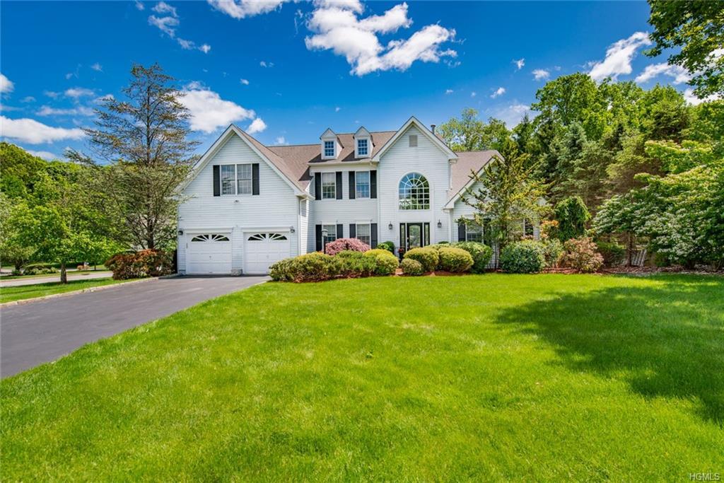 1 Ascot Circle - Photo 1