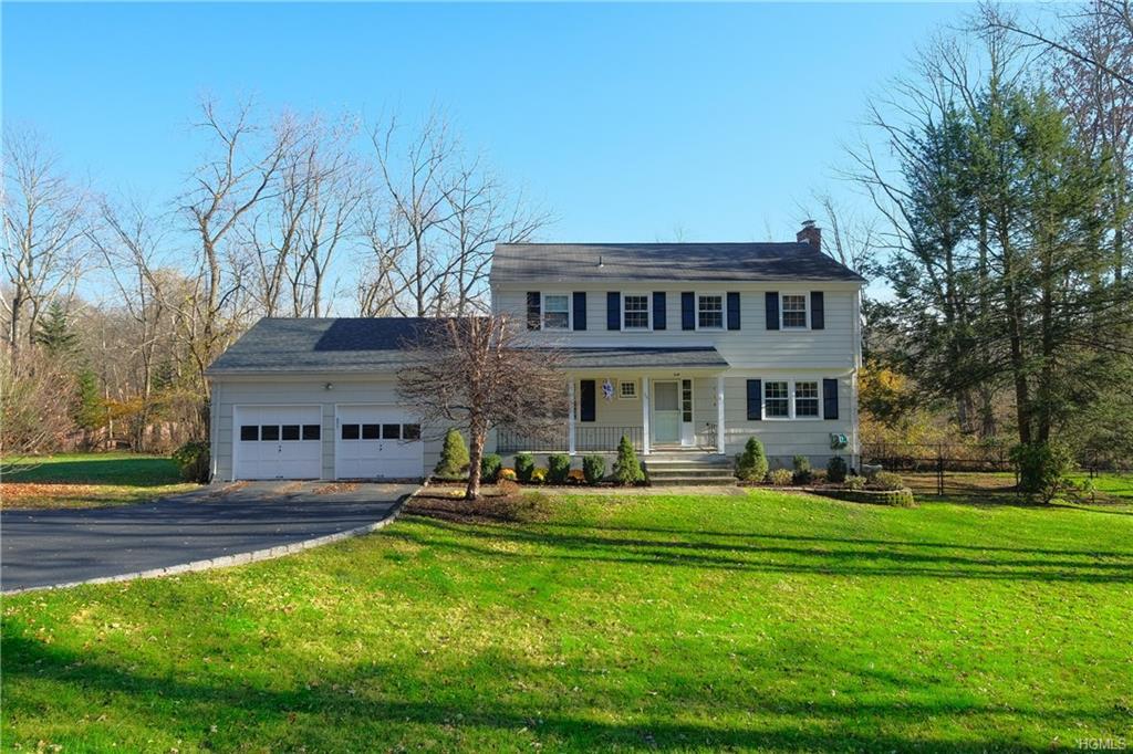 38 Pinesbridge Road - Photo 1