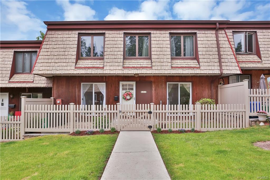 1 Heritage Drive - Photo 1