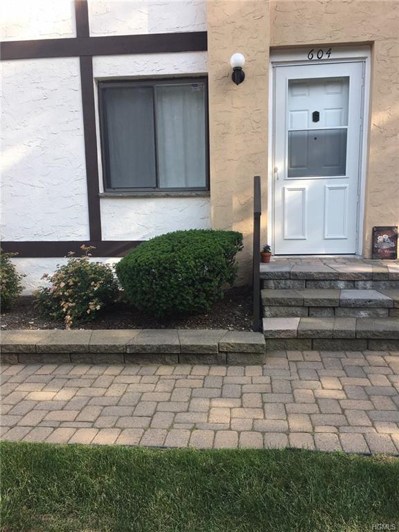 604 Tudor Hill - Photo 1