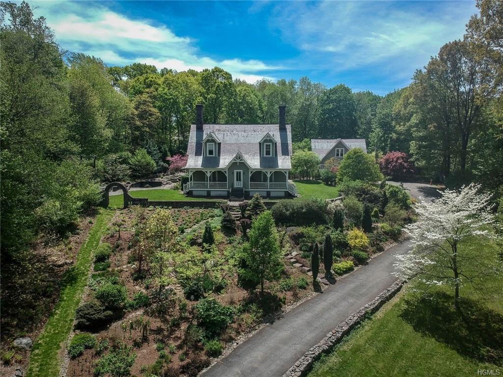 219 Cedar Lane - Photo 1