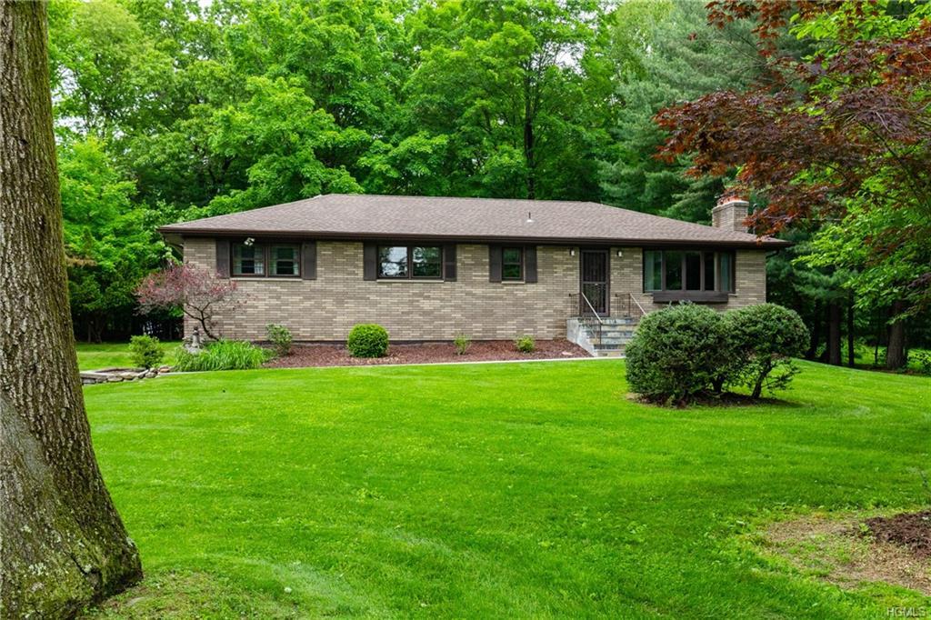 71 Edgehill Drive - Photo 1