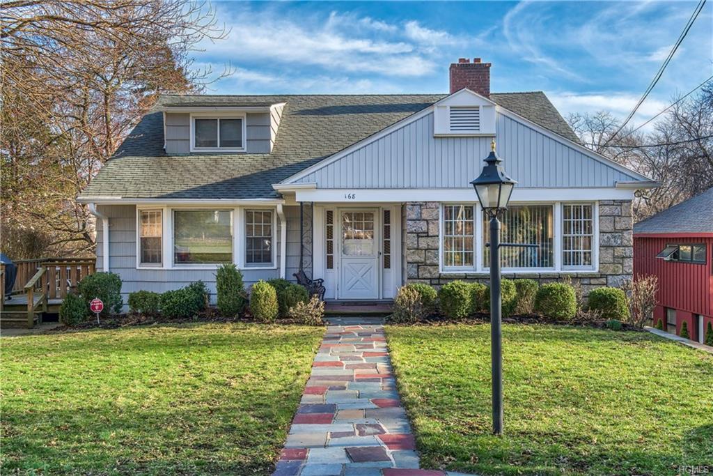168 Berrian Road - Photo 1
