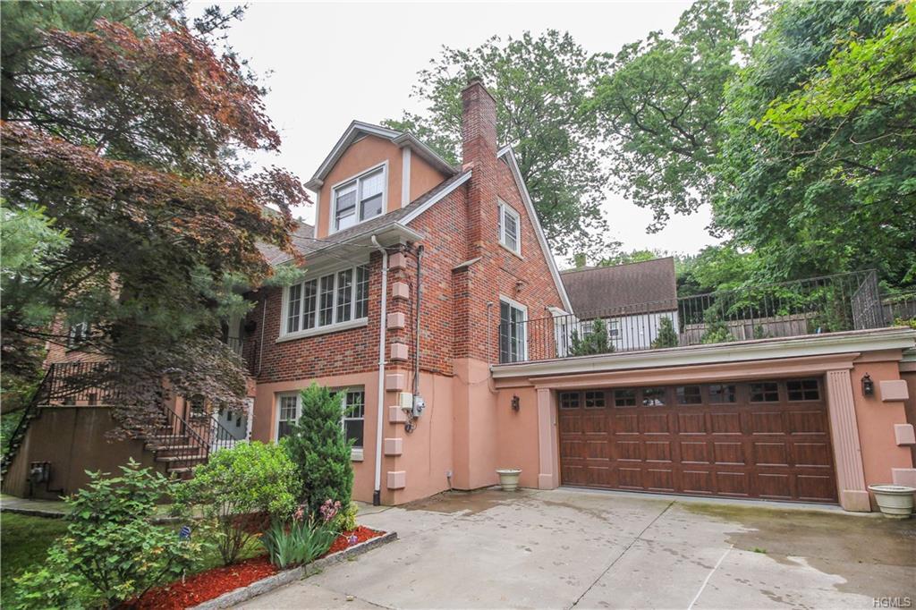 21 Bramblebrook Road - Photo 1