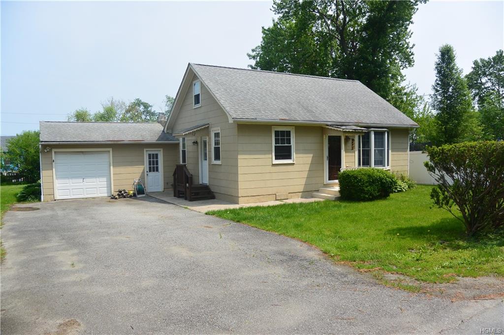 12 Clubhouse Drive - Photo 1