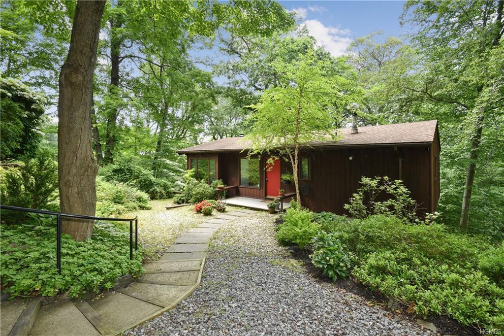 226 Old Sleepy Hollow Road - Photo 1