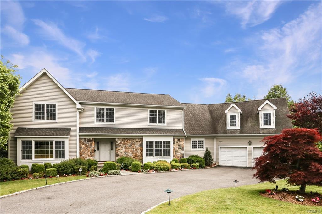9 Maple Ridge Court - Photo 1