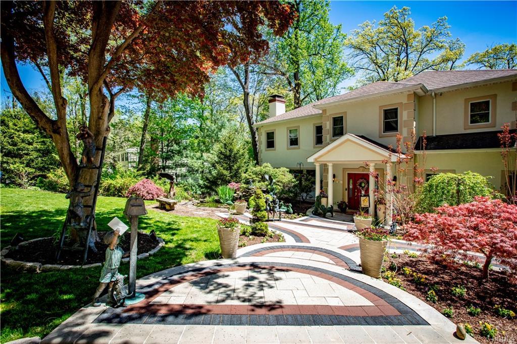 57 Roosevelt Drive - Photo 1