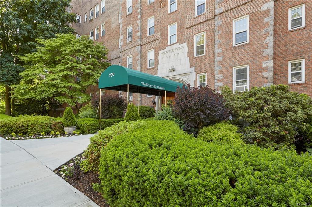 270 Bronxville Road - Photo 1