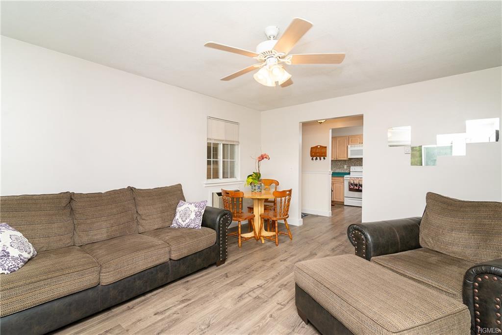 302 Fox Run Lane - Photo 1