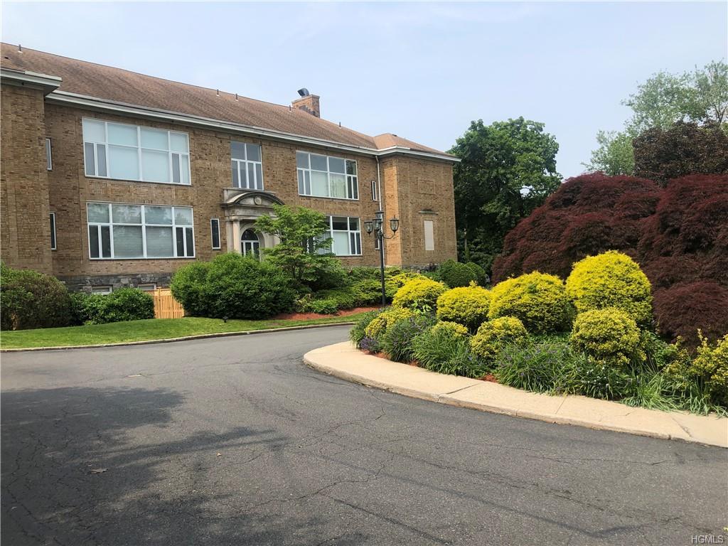 520 Ashford Avenue - Photo 1