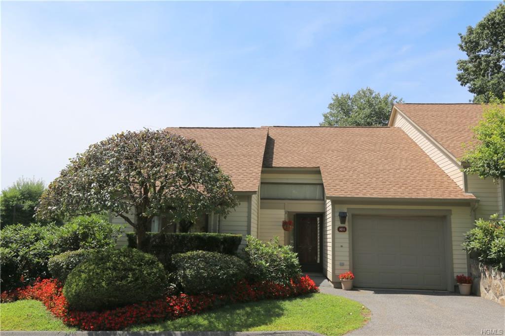 643 Heritage Hills - Photo 1