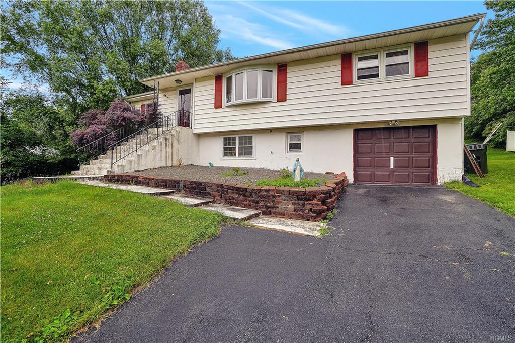 21 Pine Hill Road - Photo 1