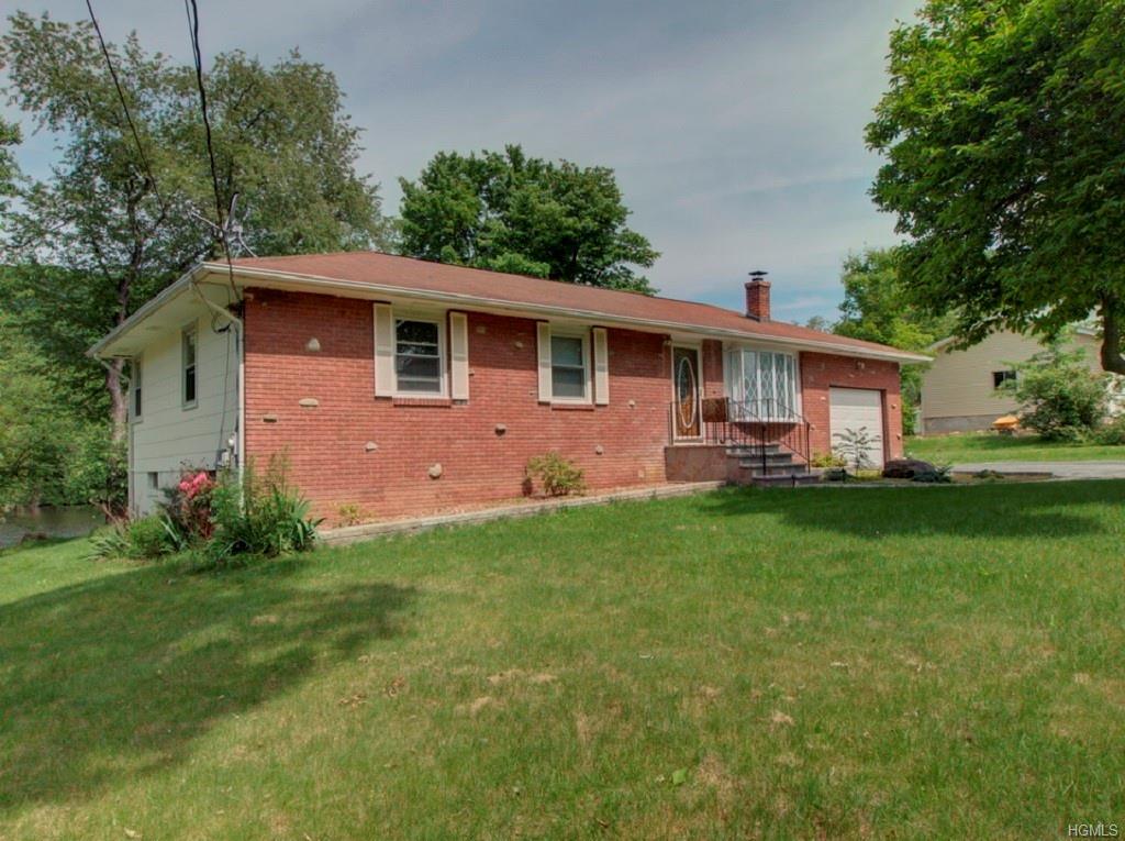 18 Merriewold Lane - Photo 1