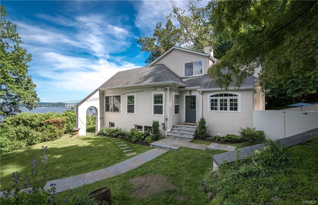 15 College Avenue - Photo 1