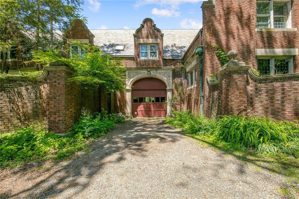 72 Circuit Road - Photo 1