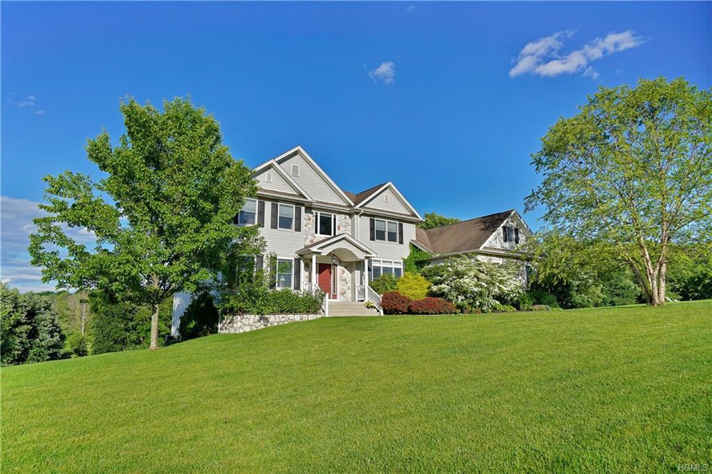 107 Denniston Drive - Photo 1