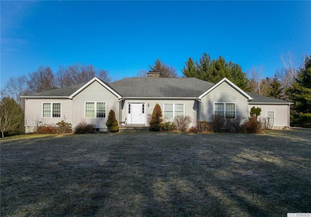 310 Pine Ridge Lane - Photo 1