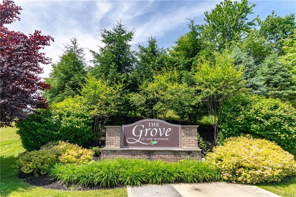 1507 Hawthorn Way - Photo 1