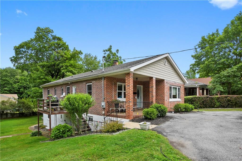 575 Ashford Avenue - Photo 1