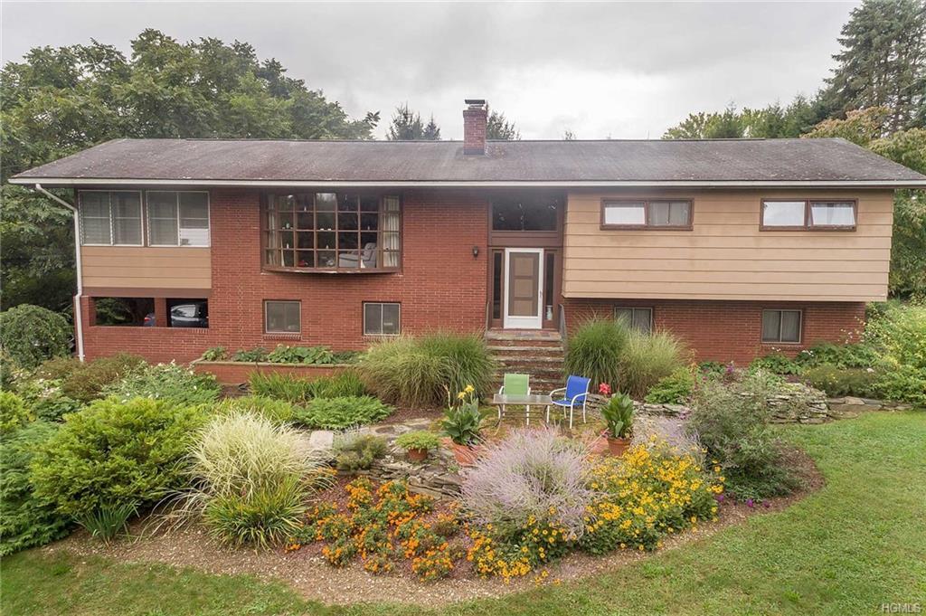 378 Vineyard Avenue - Photo 1
