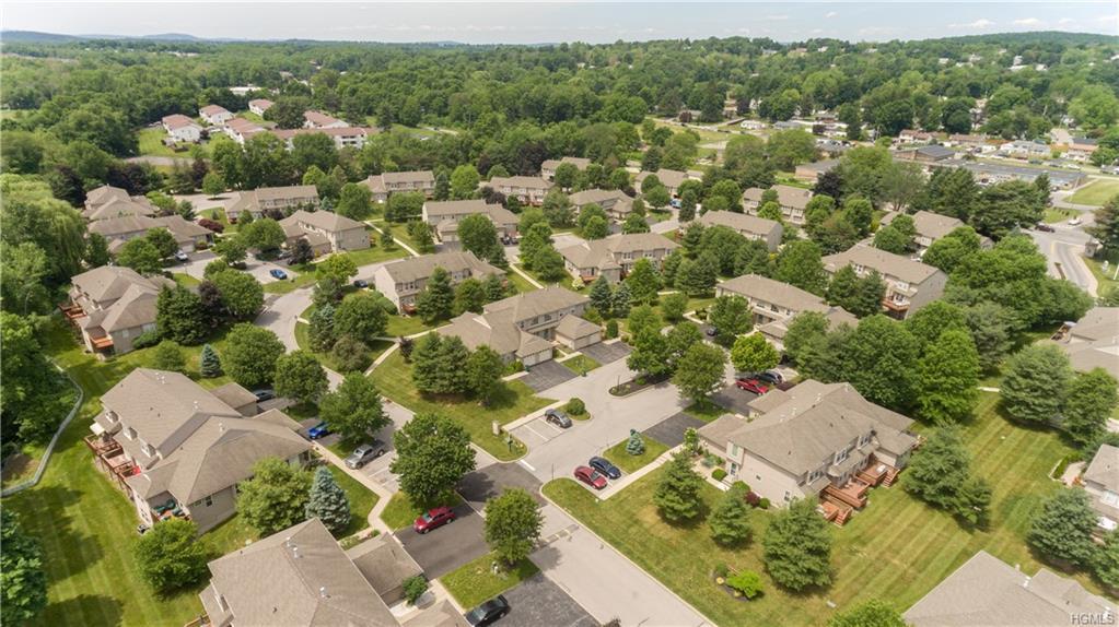 309 Auburn Court - Photo 1