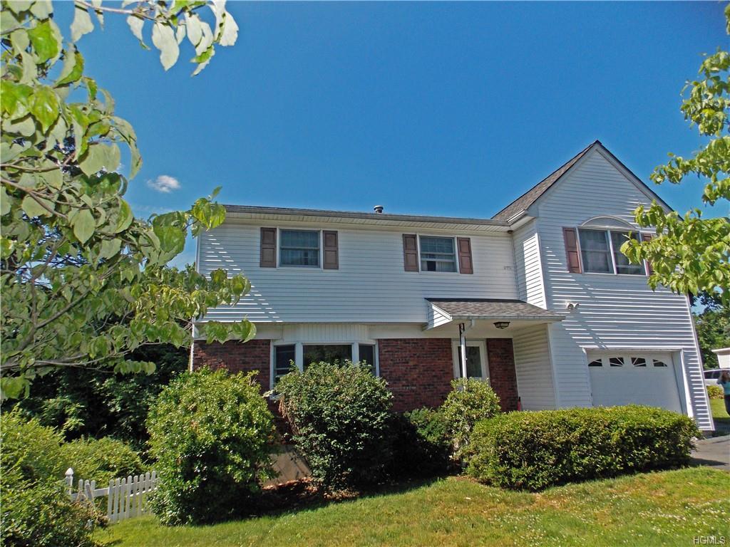 8 Rockland Avenue - Photo 1