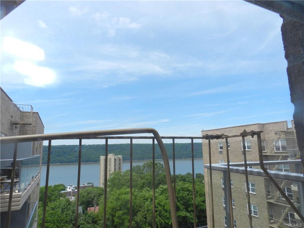 377 N. Broadway - Photo 1