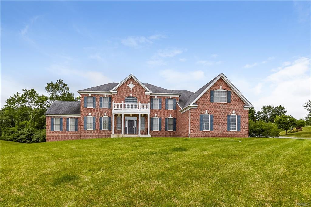 126 Shamrock Hills Drive - Photo 1