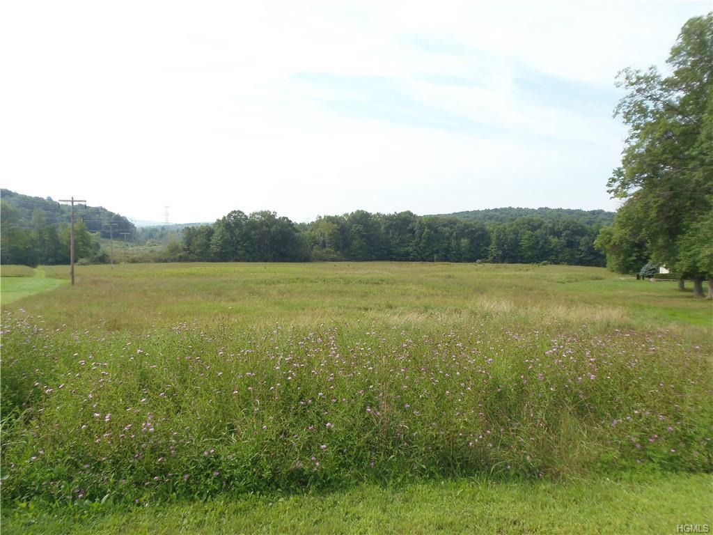 32 Fox Hollow Drive - Photo 1