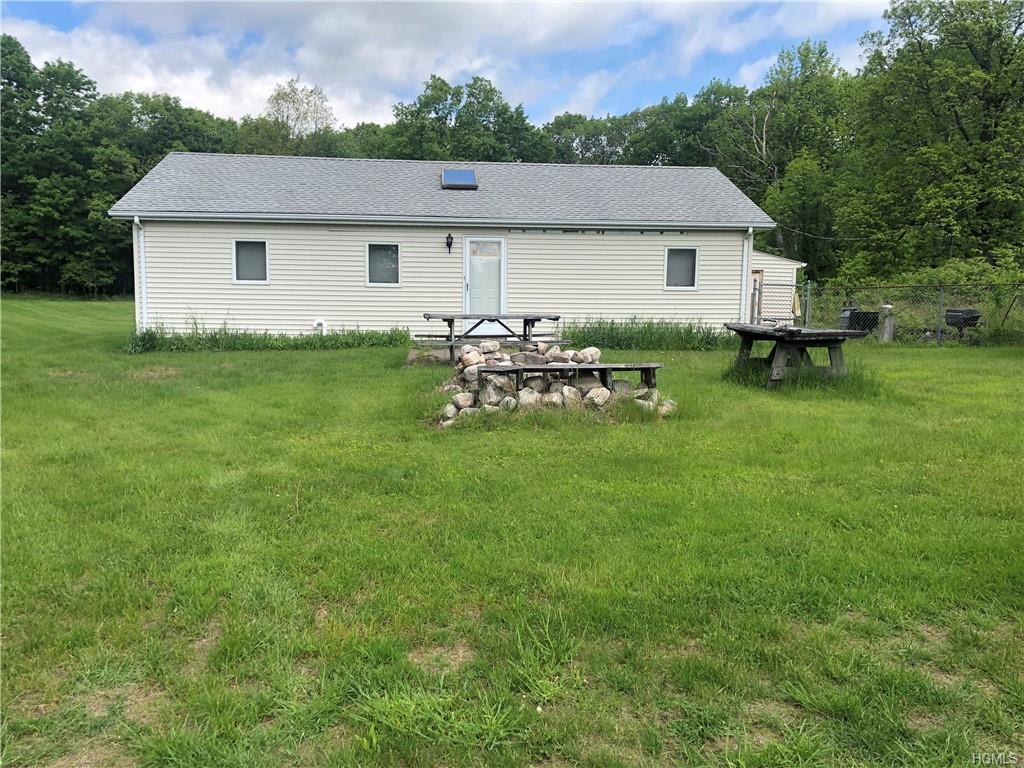 202 Mountain Road - Photo 1
