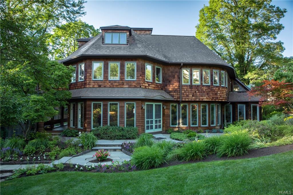 70 Chestnut Street - Photo 1