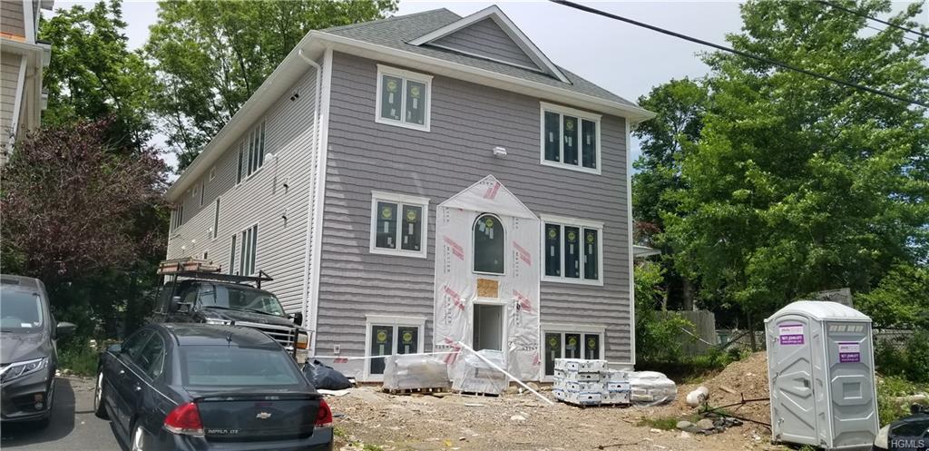 31 Collins Avenue - Photo 1