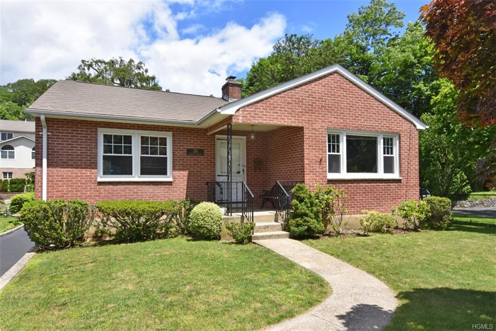 39 Hudson Avenue - Photo 1
