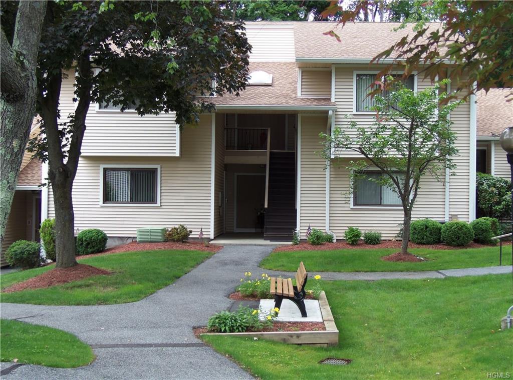 92 Molly Pitcher Lane - Photo 1